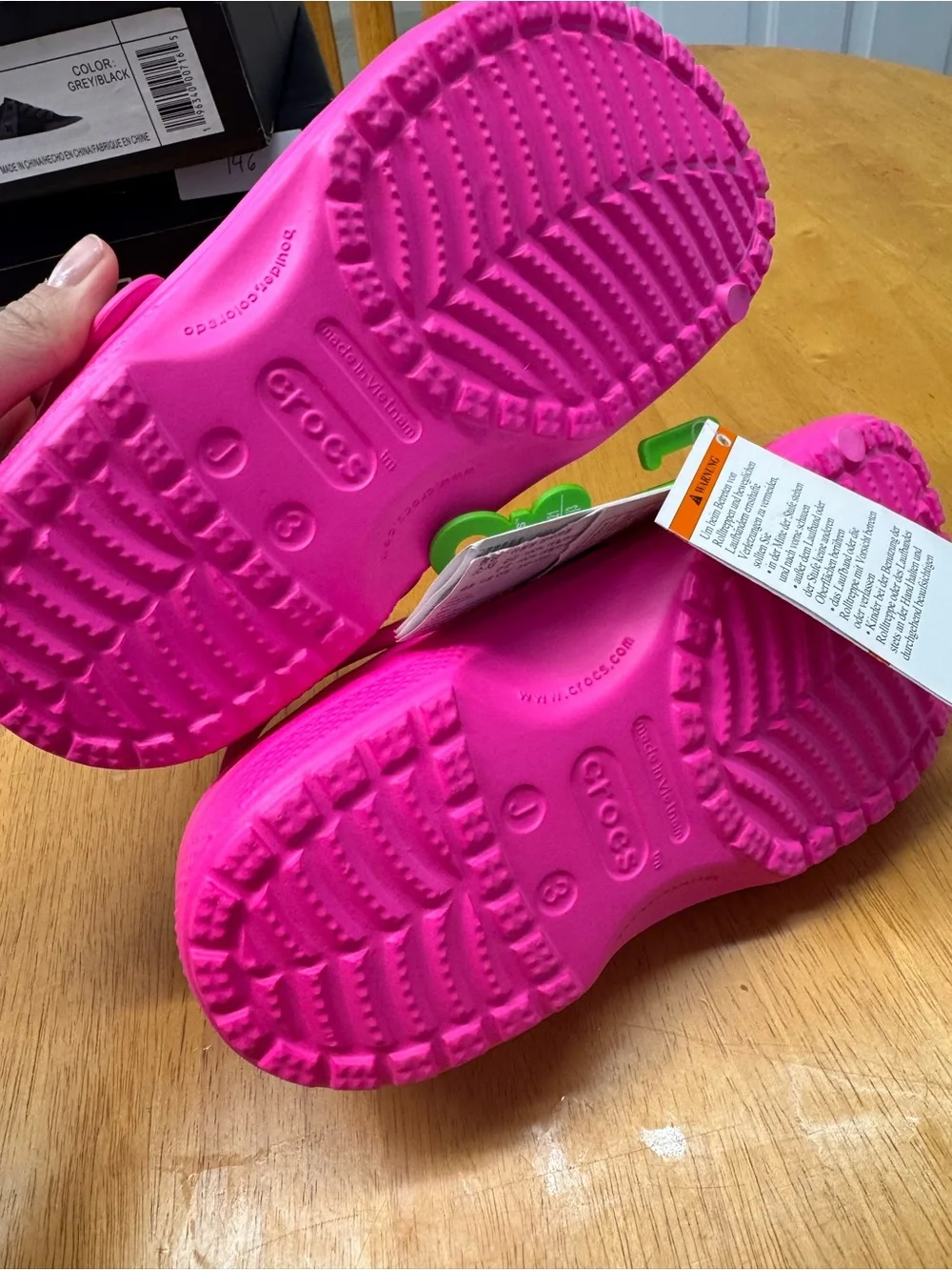 CROCS Kids Classic Clog in Bright Hot Pink